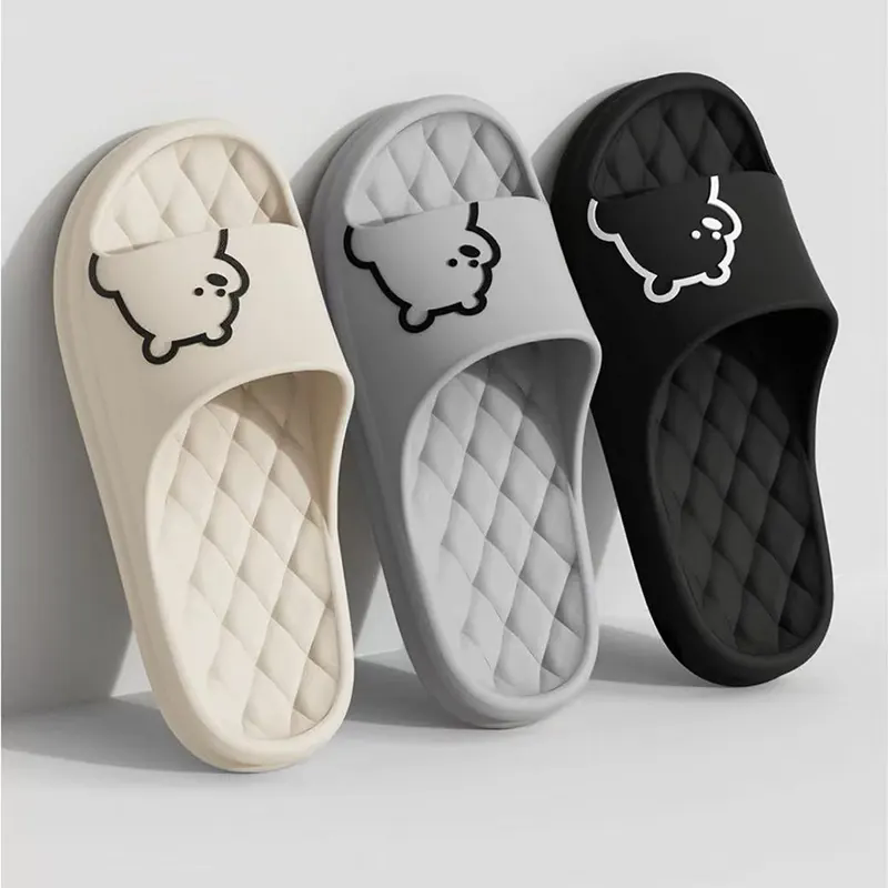 Miksi söpöt karhun tossut ovat välttämättömiä kodikkaiden kotieläimille?