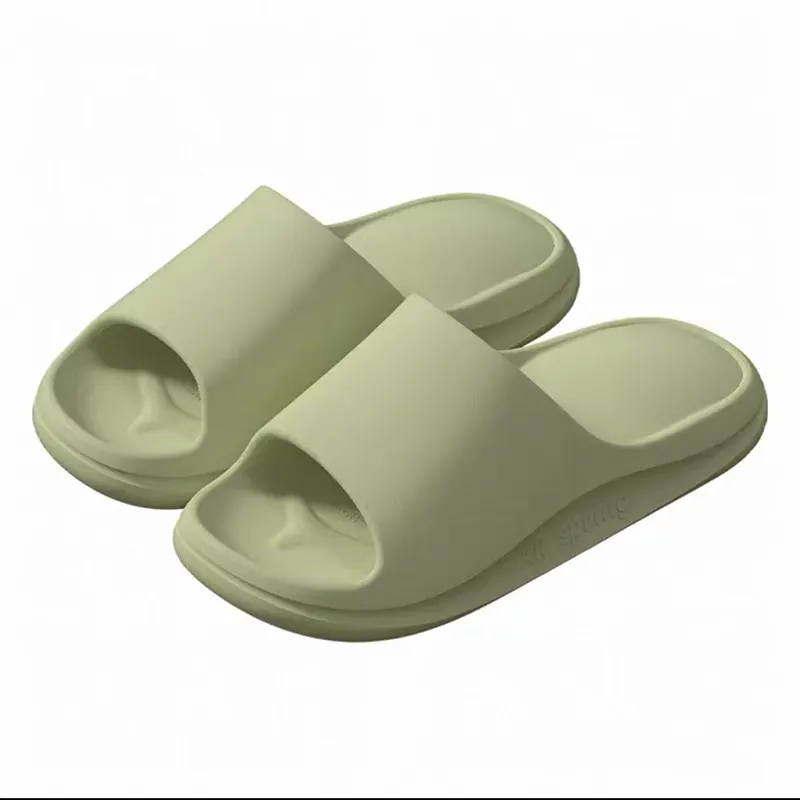 Yksinkertaiset ilmatyyny -sandaalit